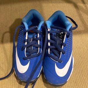 Nike kids vapor cleats size 11